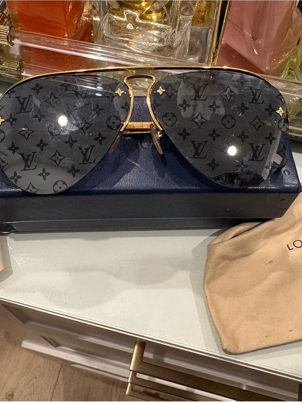 Authentic Louis Vuitton Monogram Aviator Sunglasses - Black and Gold - Picture 1 of 13